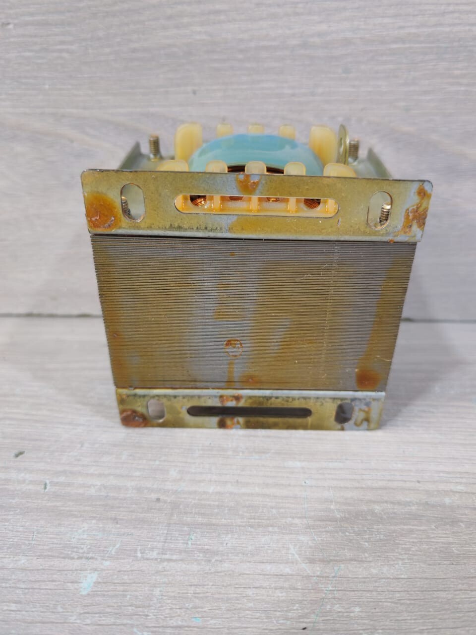 ELCA TM110-01291 ELCA TM110-01291 SINGLE PHASE TRANSFORMER 100 VA CLASS E 8