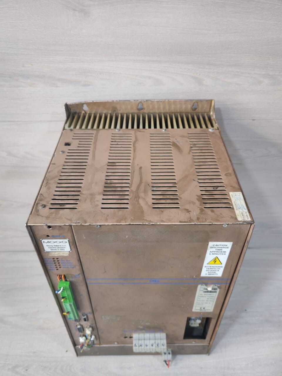 Moog CN1500A3 MOOG DBS CN1500A3 400/460V 50/60Hz 3-PHASE SERVO DRIVE 9
