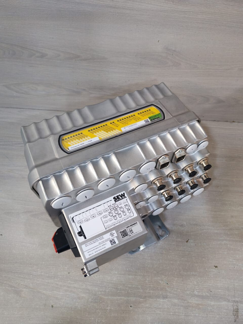 SEW Eurodrive MTF11A007-503-E20A-22/S12A SEW MOVIFIT MTF11A007-503-E20A-22/S12A+ MTA11A-503-S623-D01-00/BW2 EURODRIVE 4