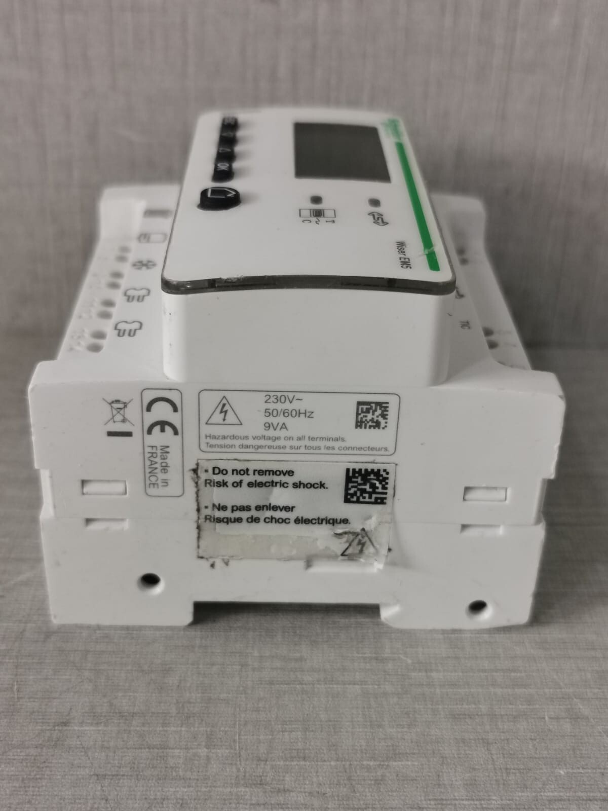 Schneider Electric EER39300 Schneider Electric EER39300 Wiser EM5 POWER SUPPLY 230V-50/60Hz 9VA 8
