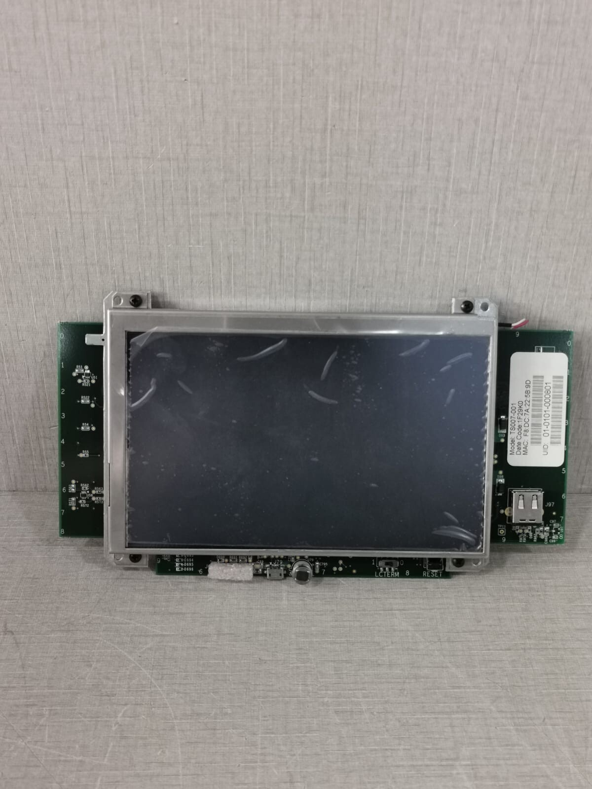 Leviton TS007-001 LEVITON SAPHIRE 7' TOUCHSCREEN CAPACITIVE TOUCH TS007-001 2