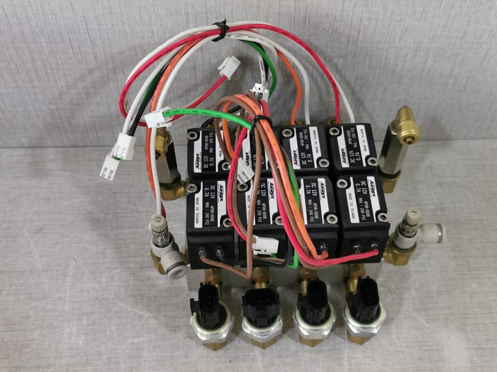 AirREX MAX-240 AirREX AP08-0008, DC 12V, 0.7A, Max: 240 PSI - Without Original Box 5