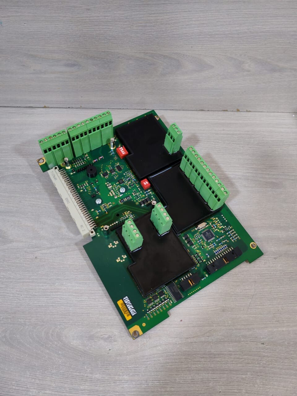 R. STAHL ET-336-A-FX-TFT Stahl HMI EAGLE -IFB-3 Motherboard from Exicom ET-336-A-FX-TFT 2