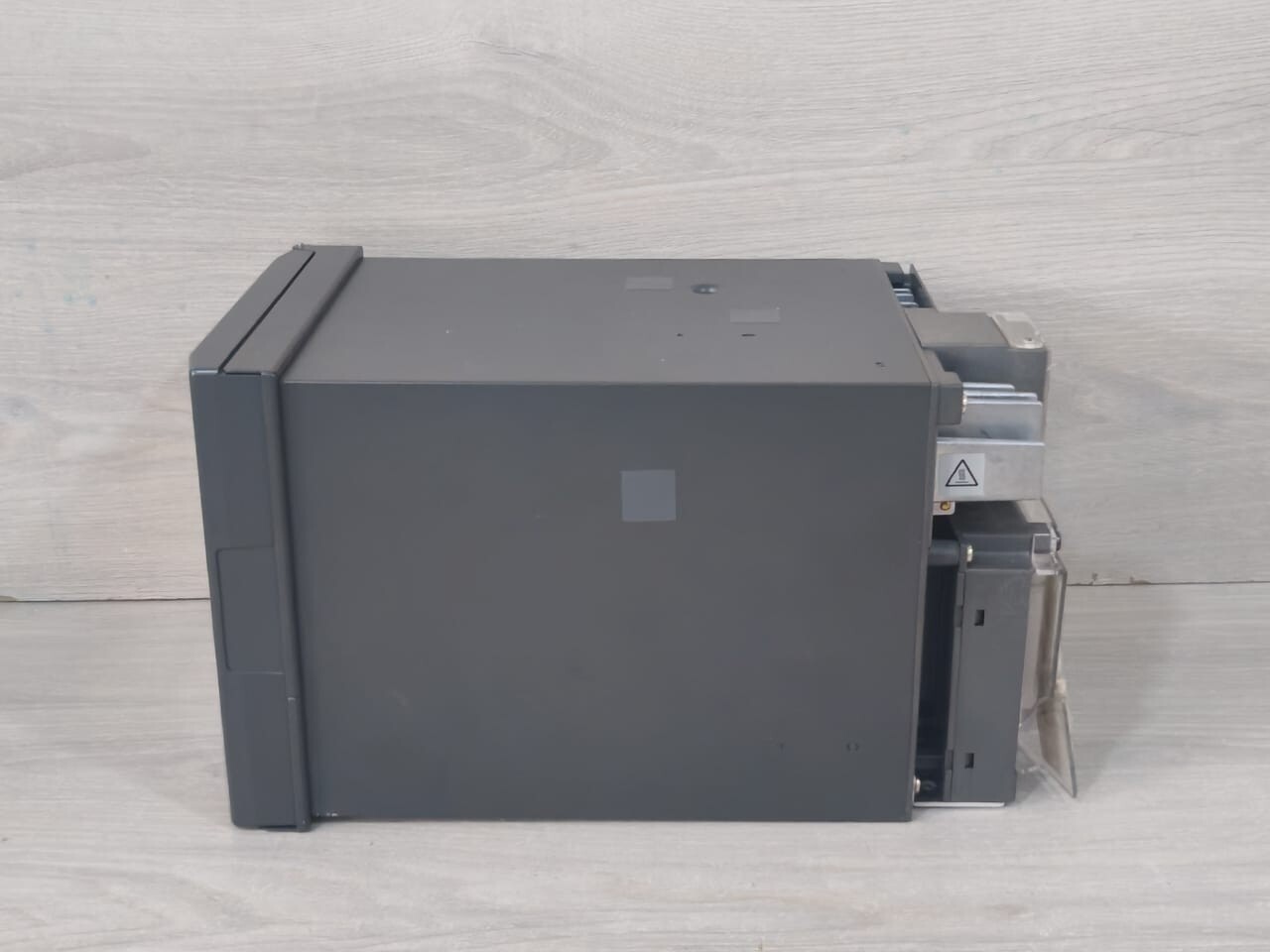 Yokogawa UR1000 YOKOGAWA UR1000 DIGITAL CHART RECORDER 436004 5