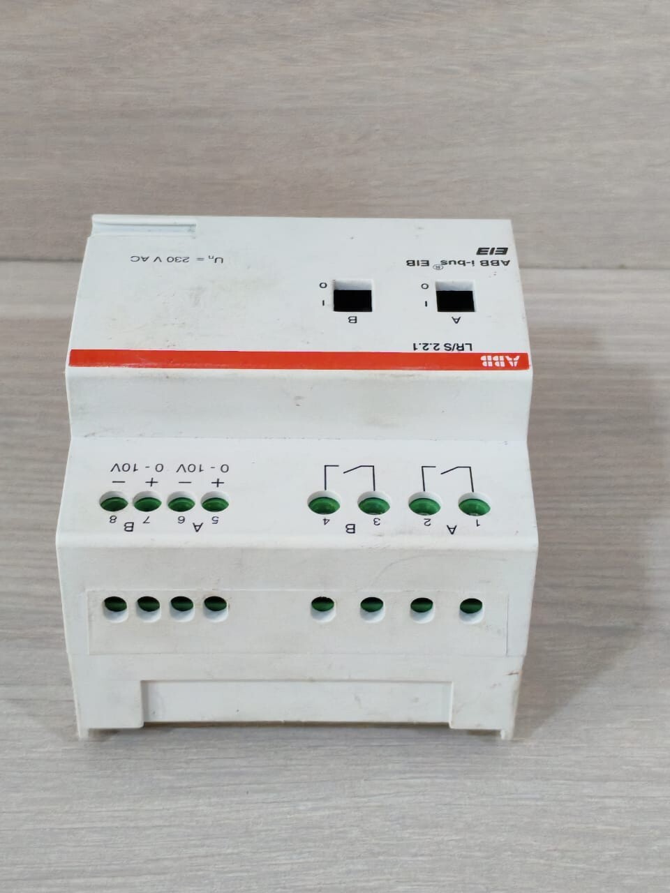 ABB GH-Q631-0036 ABB LR/S 2.2.1 GH Q631 0036 R0111 LIGHT CONTROLLER 230VAC 5