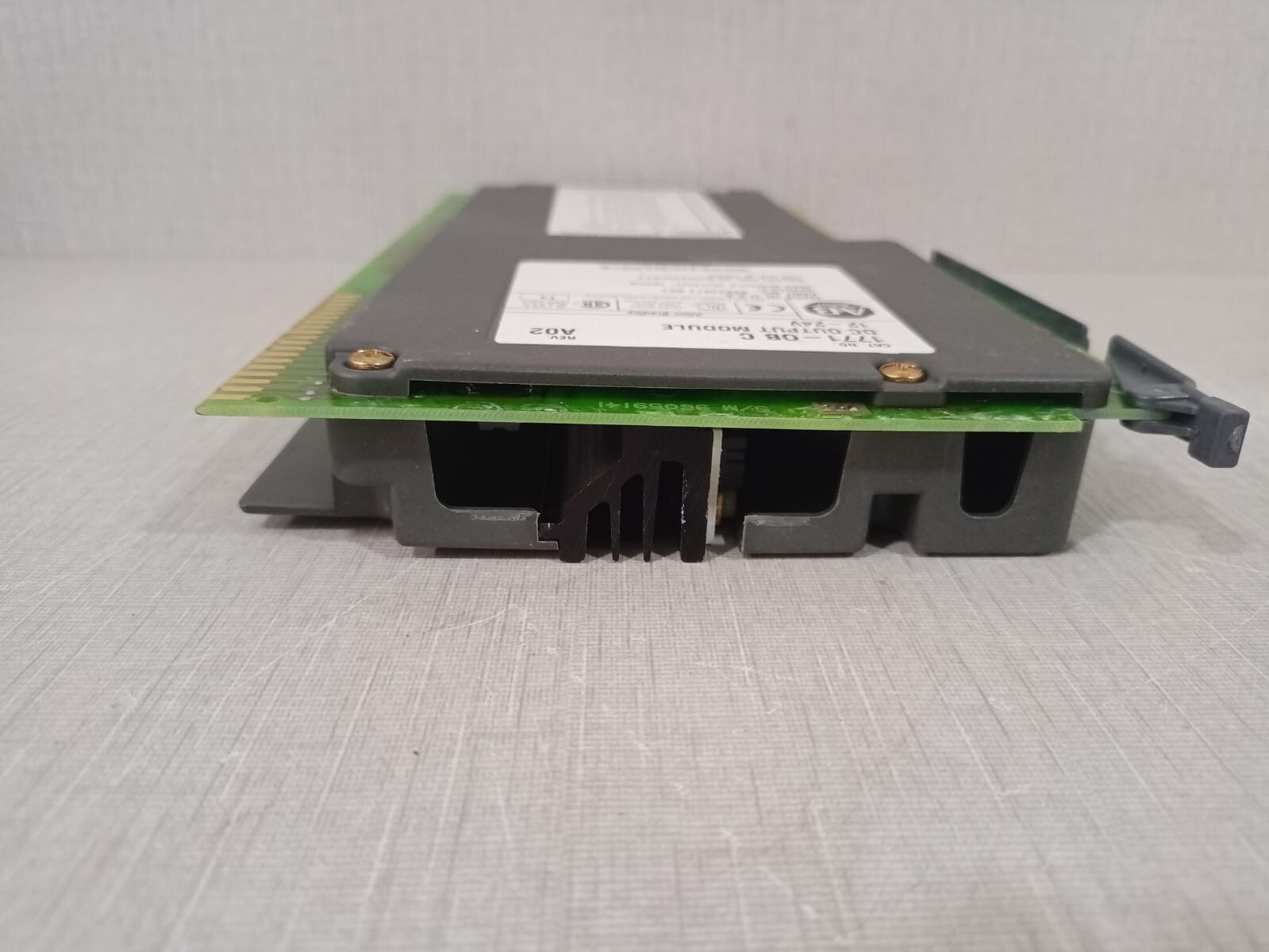 Rockwell Automation 1771-OB Allen Bradley 1771-OB/C DC Output Module | Ser C | Rev A02 | 12-24V 7