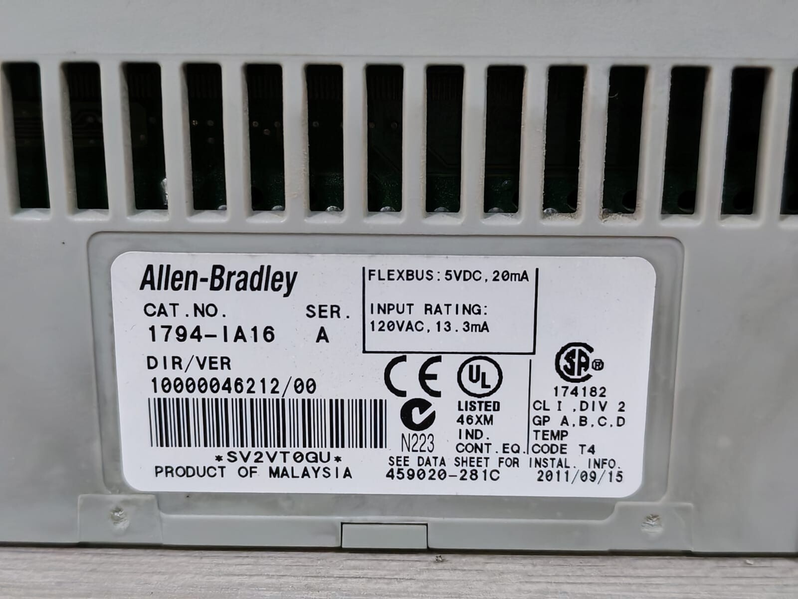 Rockwell Automation 1794-IA16 ALLEN-BRADLEY 1794-IA16 &1794-TB3 SER.A Flex I/O 120 VAC INPUT 8