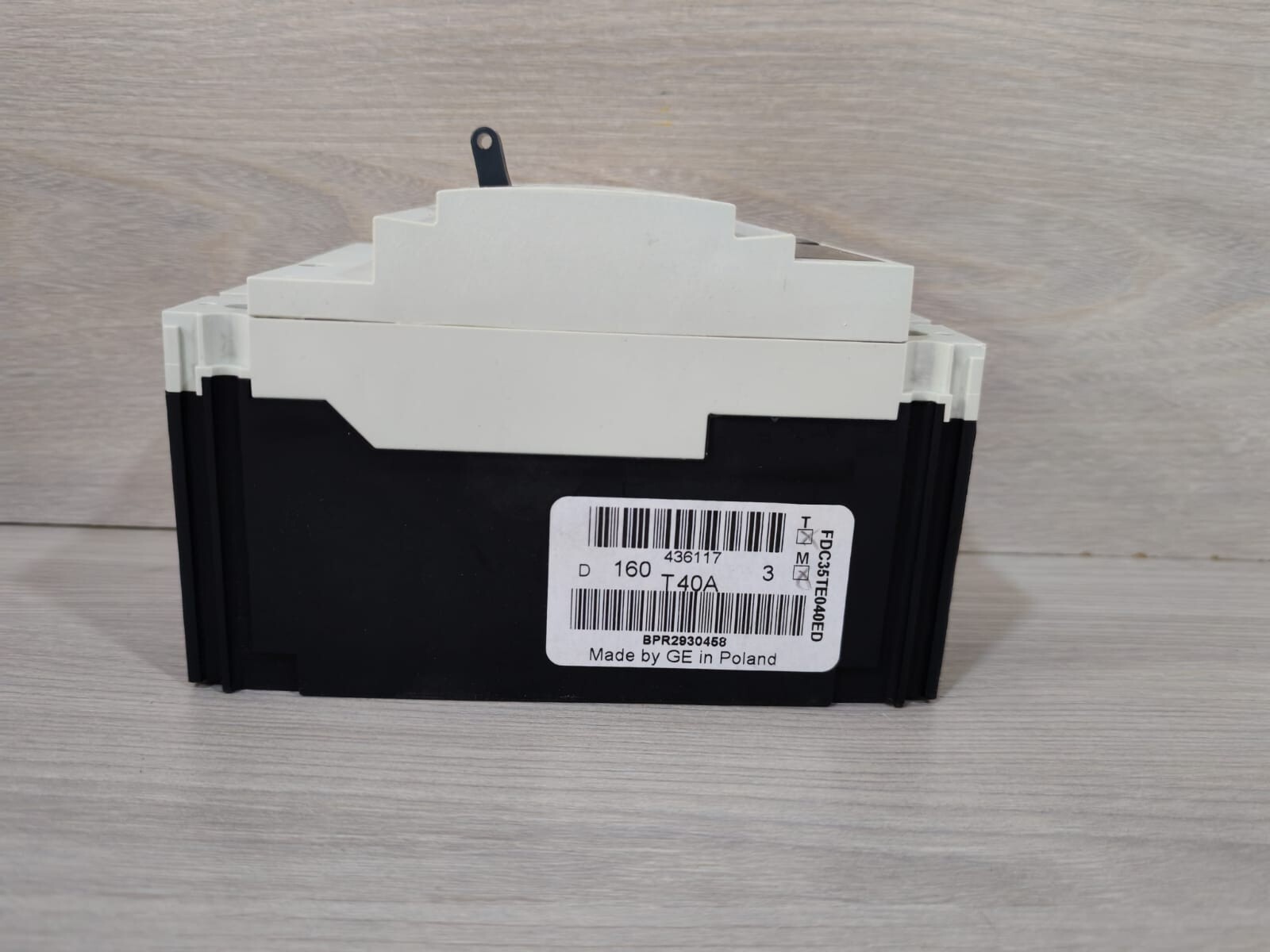GE FD160 GE FD160 Record Plus Circuit Breaker FDC35TE040ED 9