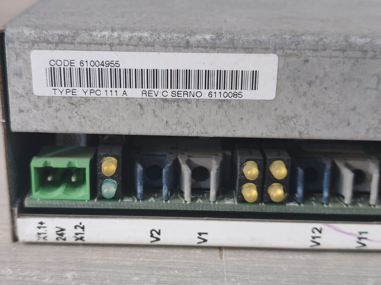 ABB YPC-111 ABB 61004955 Optical Distributor YPC 111 A REV: C SERNO 6110085 4