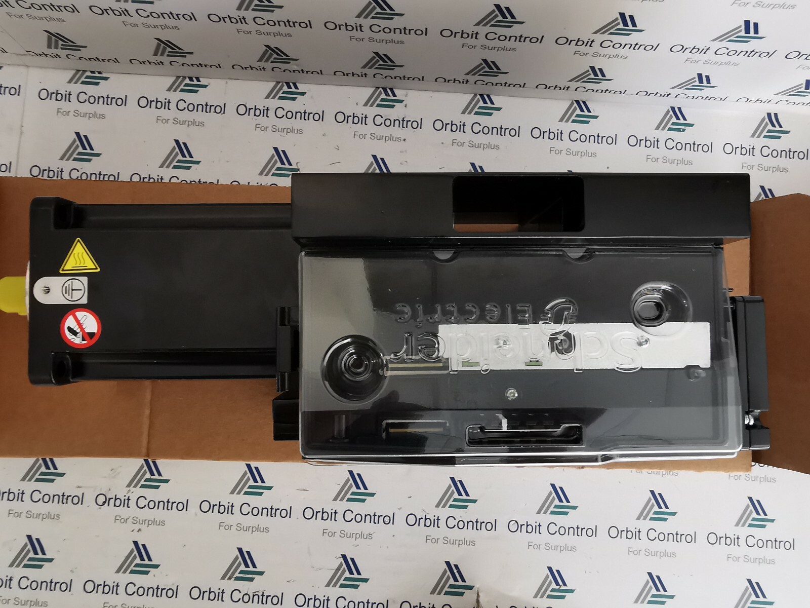 Schneider Electric MOTOR-3600 Lexium BMI Schneider Electric BMI1003P06F 2.2 kW Servo Motor, 3600 rpm 6