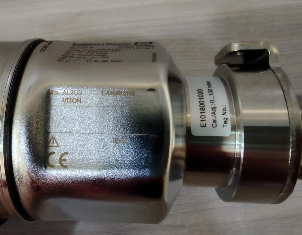 Endress+Hauser PMC41-RE11C1CC1M1 Endress+Hauser PMC41-RE11C1CC1M1 E1017f01020 0-100mBAR PRESSURE TRANSMITTER 7