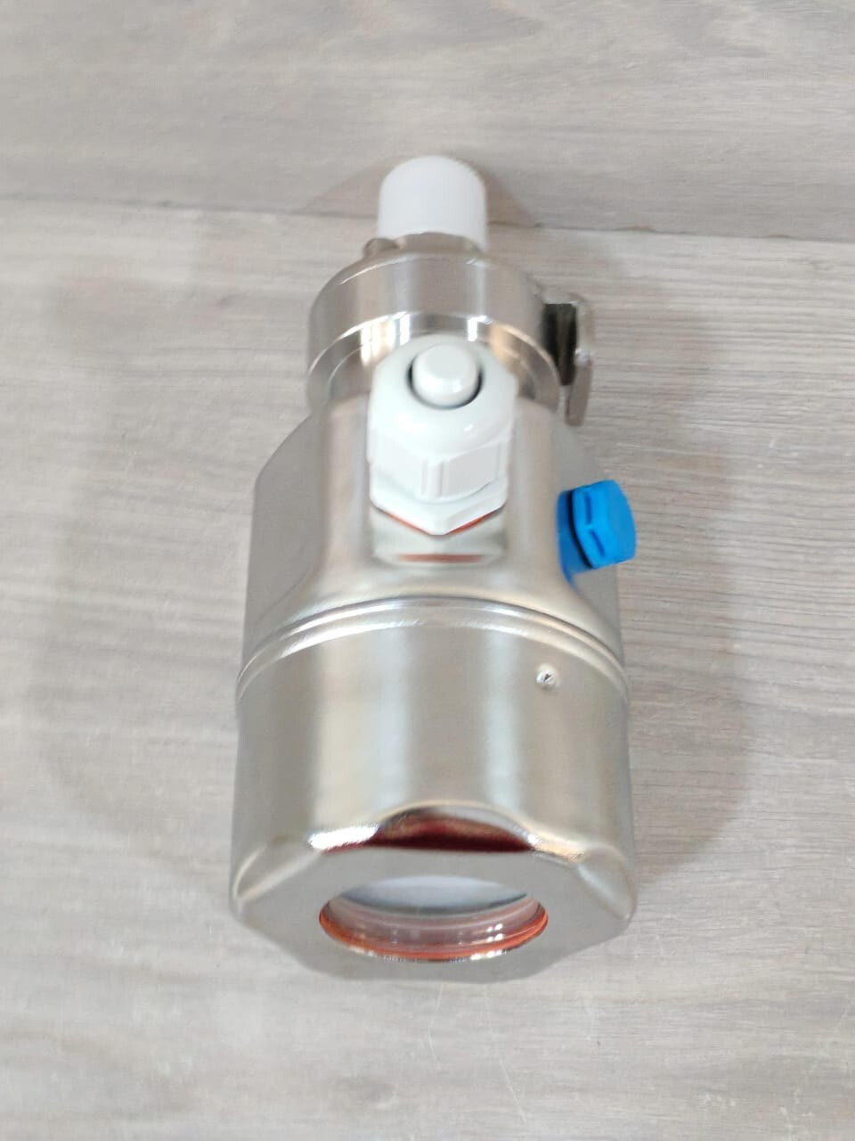 Endress+Hauser PMC41-RE11C1CC1M1 Endress+Hauser PMC41-RE11C1CC1M1 E1017f01020 0-100mBAR PRESSURE TRANSMITTER 9