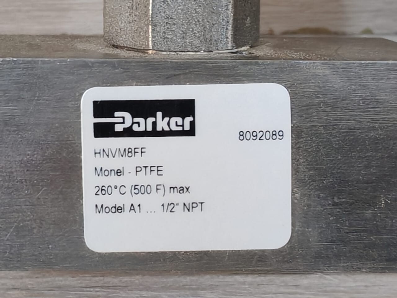 Parker HNVM8FF PARKER HNVM8FF BAR STOCK NEEDLE VALVE MONEL 2