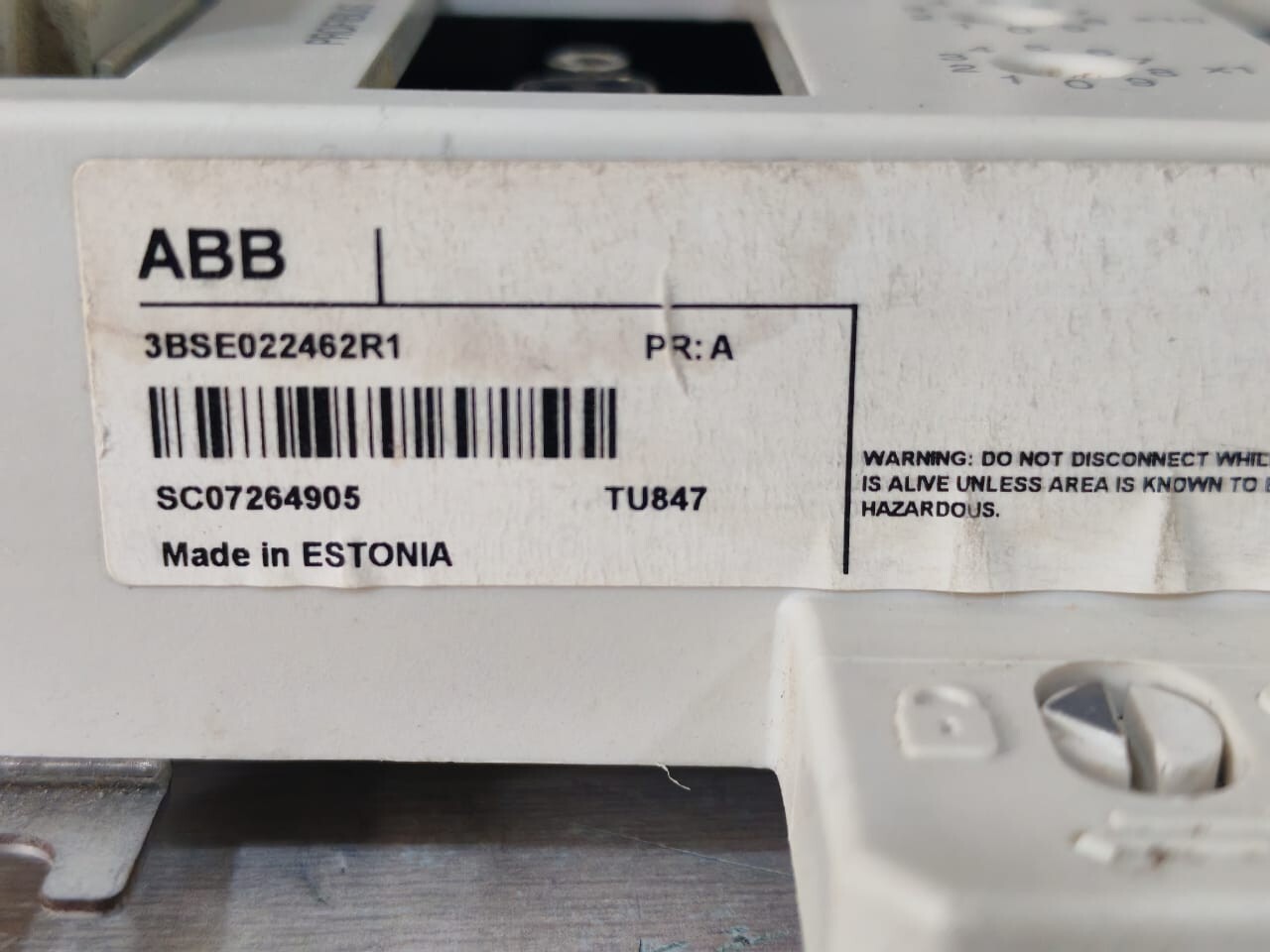 ABB TU847 ABB TU847 3BSE022462R1 PR:A MODULE TERMINATION UNIT 7