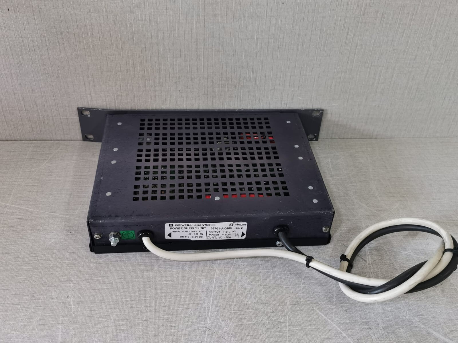 ZELLWEGER UNIT-05701 ZELLWEGER POWER SUPPLY UNIT 05701-A-0406 4