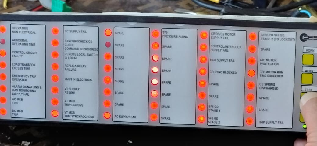 EES BSM48-54-PRX-00 EES BSM48-54-PRX-00 Panel Control 58B4854PRX00 2