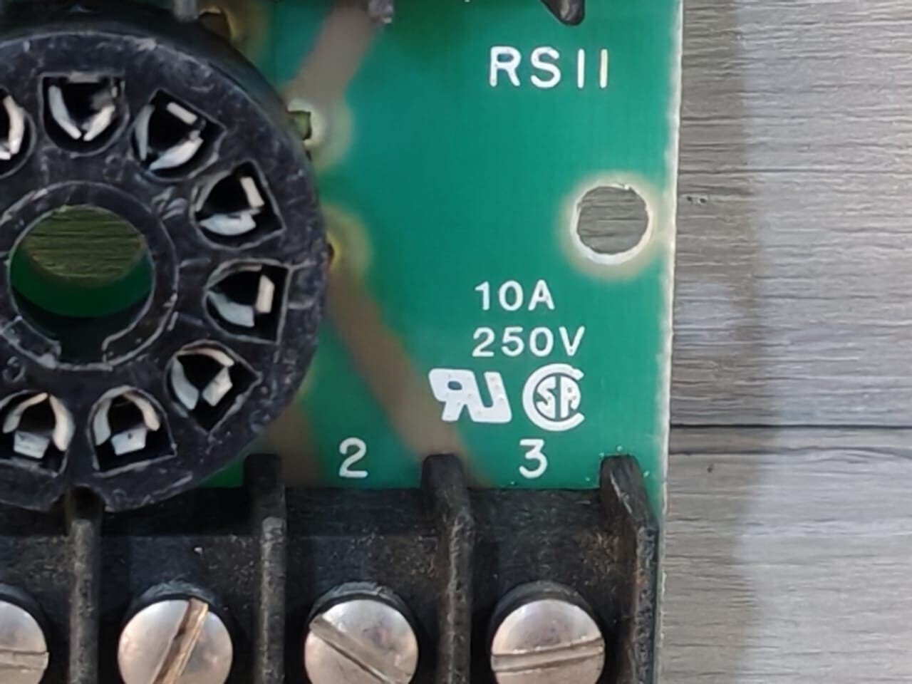 Curtis RS11 CURTIS MILW WIS RS11 Relay 10A 250V 3