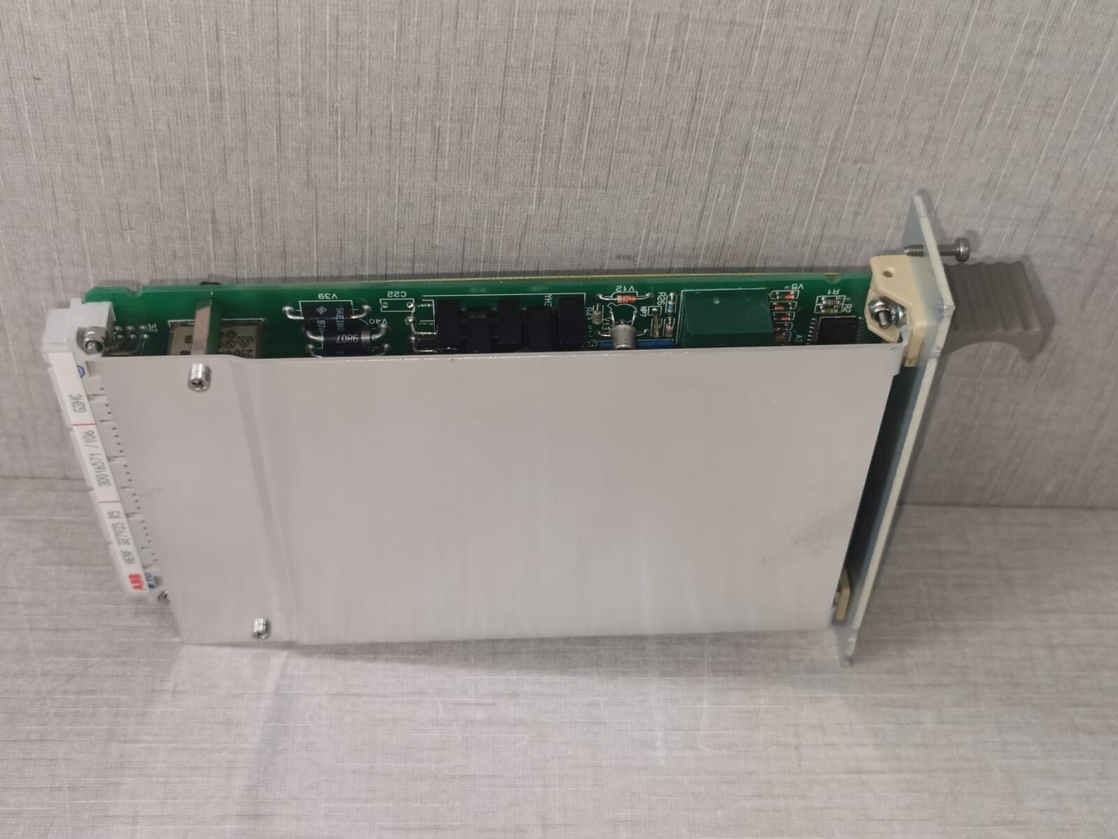 ABB HENF327935R5 ABB INTERF 1 HENF327935R5 G3HC PCB CARD 4