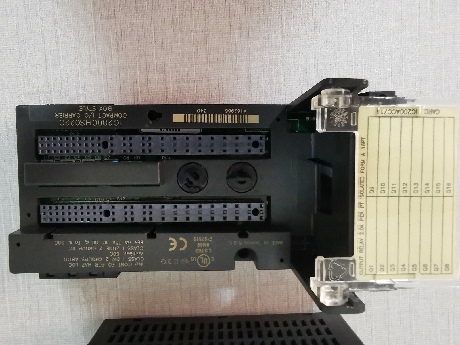 GE IC200MDL940E GE FANUC IC200MDL940E OUTPUT RELAY MODULE IC200CHS022C 3