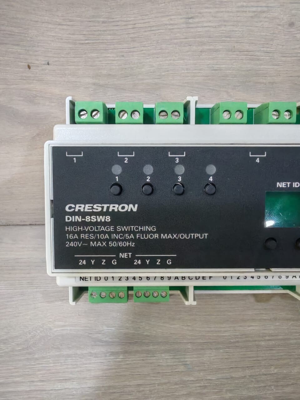 Crestron DIN-8SW8 CRESTRON DIN-8SW8 HIGH VOLTAGE SWITCHING 16A 240V-50-60Hz 3