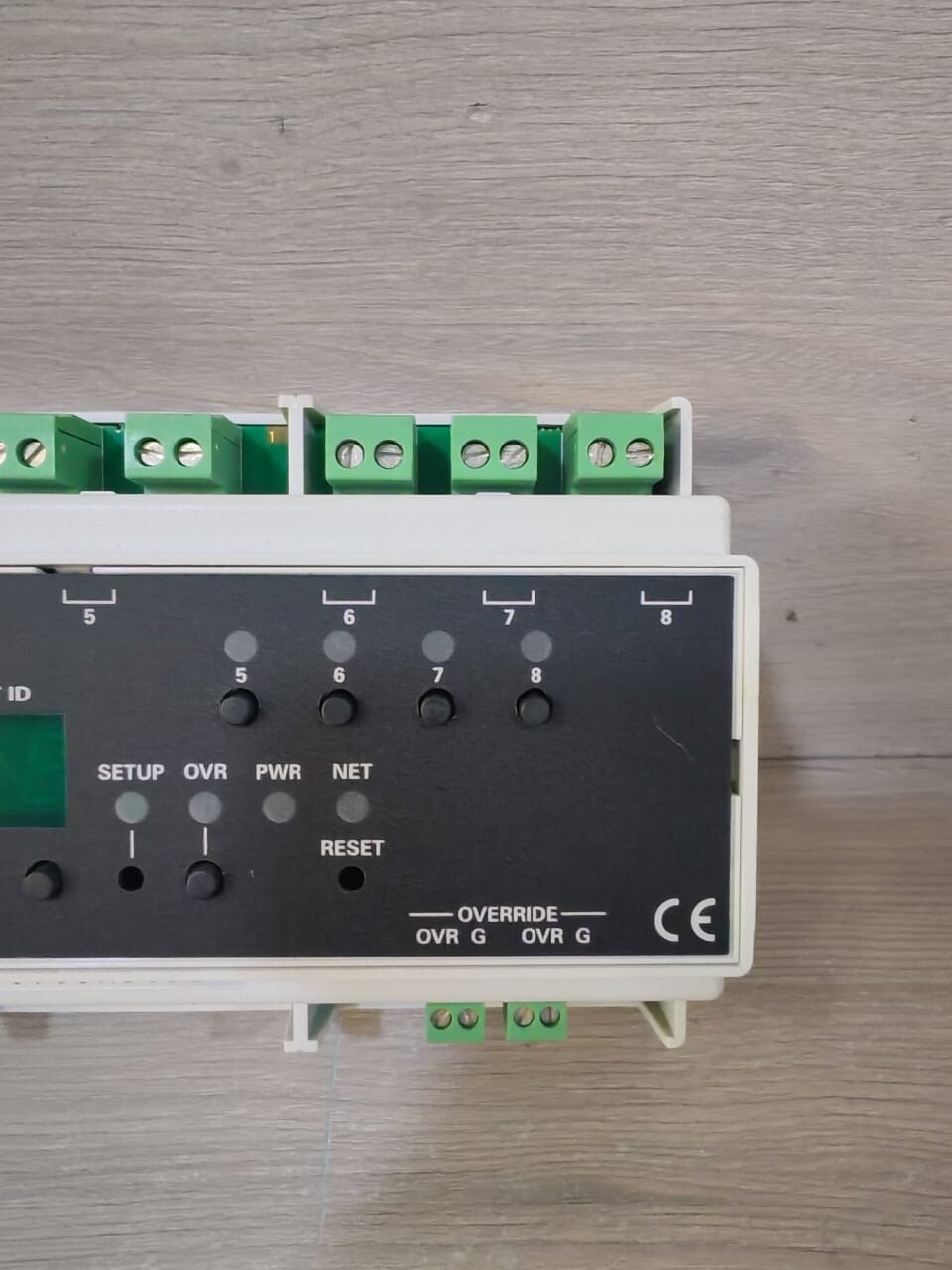 Crestron DIN-8SW8 CRESTRON DIN-8SW8 HIGH VOLTAGE SWITCHING 16A 240V-50-60Hz 4