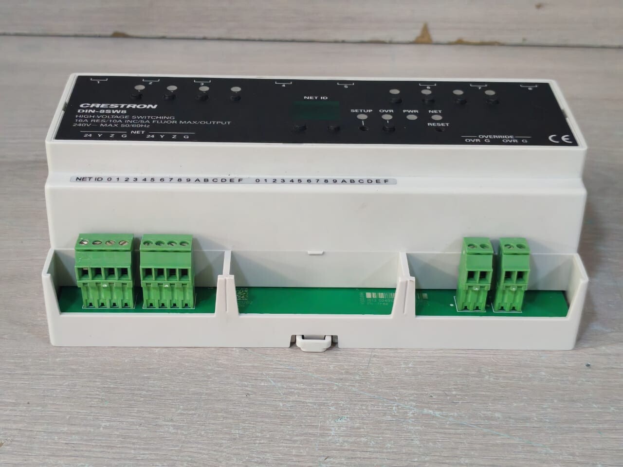Crestron DIN-8SW8 CRESTRON DIN-8SW8 HIGH VOLTAGE SWITCHING 16A 240V-50-60Hz 7