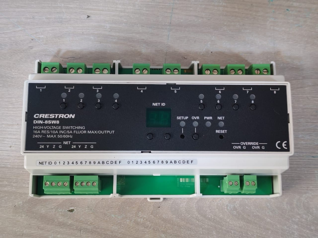 Crestron DIN-8SW8 CRESTRON DIN-8SW8 HIGH VOLTAGE SWITCHING 16A 240V-50-60Hz 8
