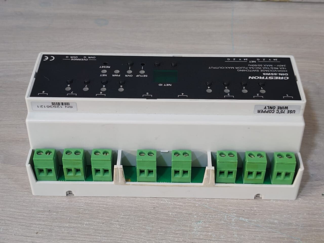Crestron DIN-8SW8 CRESTRON DIN-8SW8 HIGH VOLTAGE SWITCHING 16A 240V-50-60Hz 9