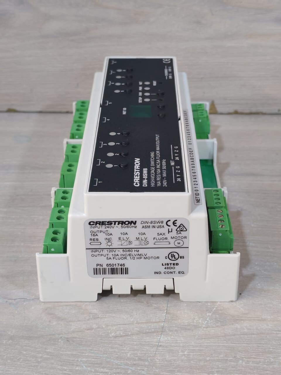 Crestron DIN-8SW8 CRESTRON DIN-8SW8 HIGH VOLTAGE SWITCHING 16A 240V-50-60Hz 10