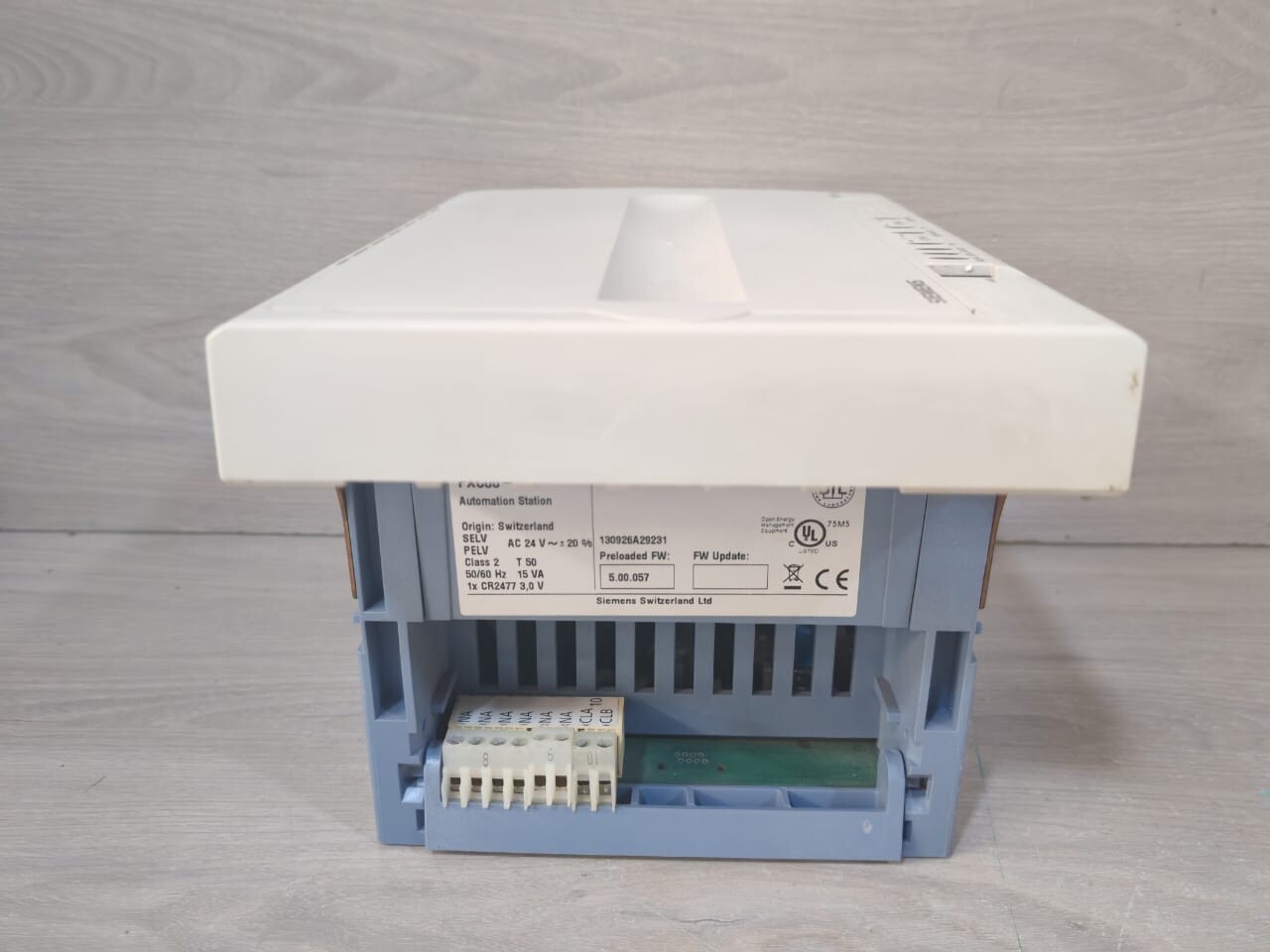 Siemens PXC00-U Siemens PXC00-U System Controller Preloaded FW: 5.00.057 7