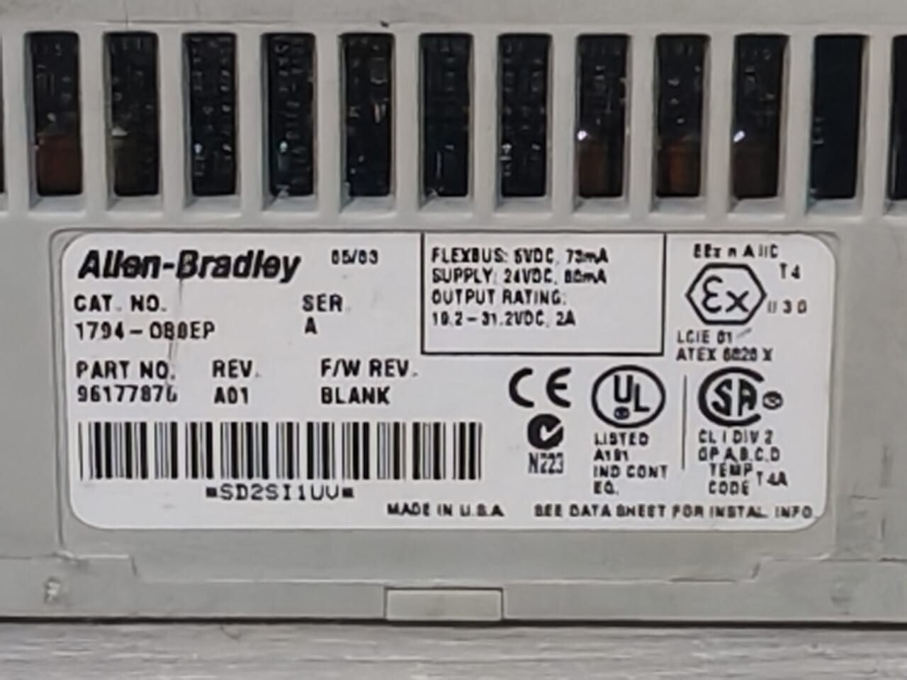 Rockwell Automation 1794-0B8EP Allen-Bradley 1794-0B8EP Ser.A 96177876 Rev.A01 W/ 1794-TB3 Ser.A 96145473 Base 3