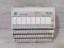 Allen-Bradley 1794-0B8EP Ser.A 96177876 Rev.A01 W/ 1794-TB3 Ser.A 96145473 Base