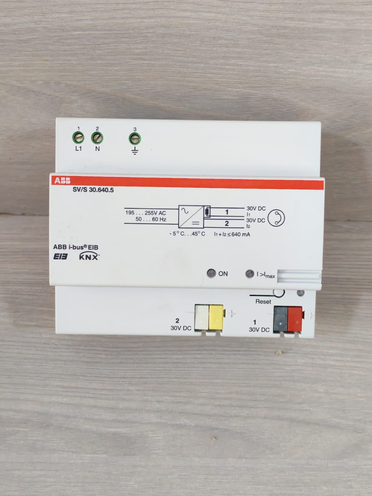 ABB GH-Q631-0048 ABB SV/S 30.640.5 GH Q631 0048 R0111 EIB POWER SUPPLY 640mA 2