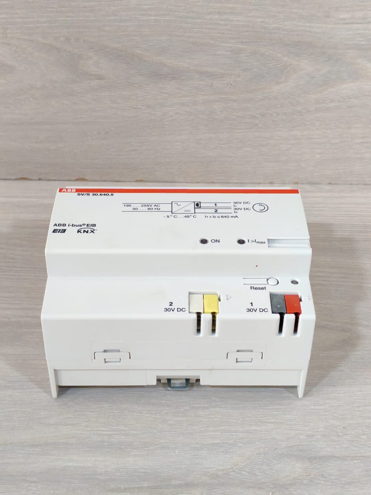 ABB GH-Q631-0048 ABB SV/S 30.640.5 GH Q631 0048 R0111 EIB POWER SUPPLY 640mA 9