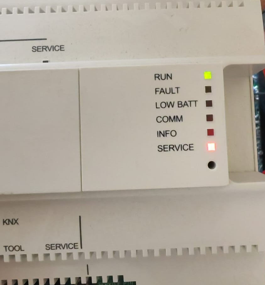 Siemens PXC001-E.D SIEMENS PXC001-E.D System controller for the integration of KNX 2