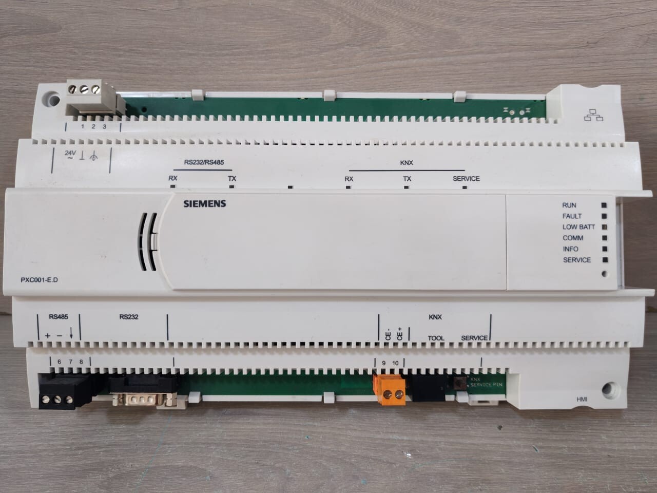 Siemens PXC001-E.D SIEMENS PXC001-E.D System controller for the integration of KNX 6