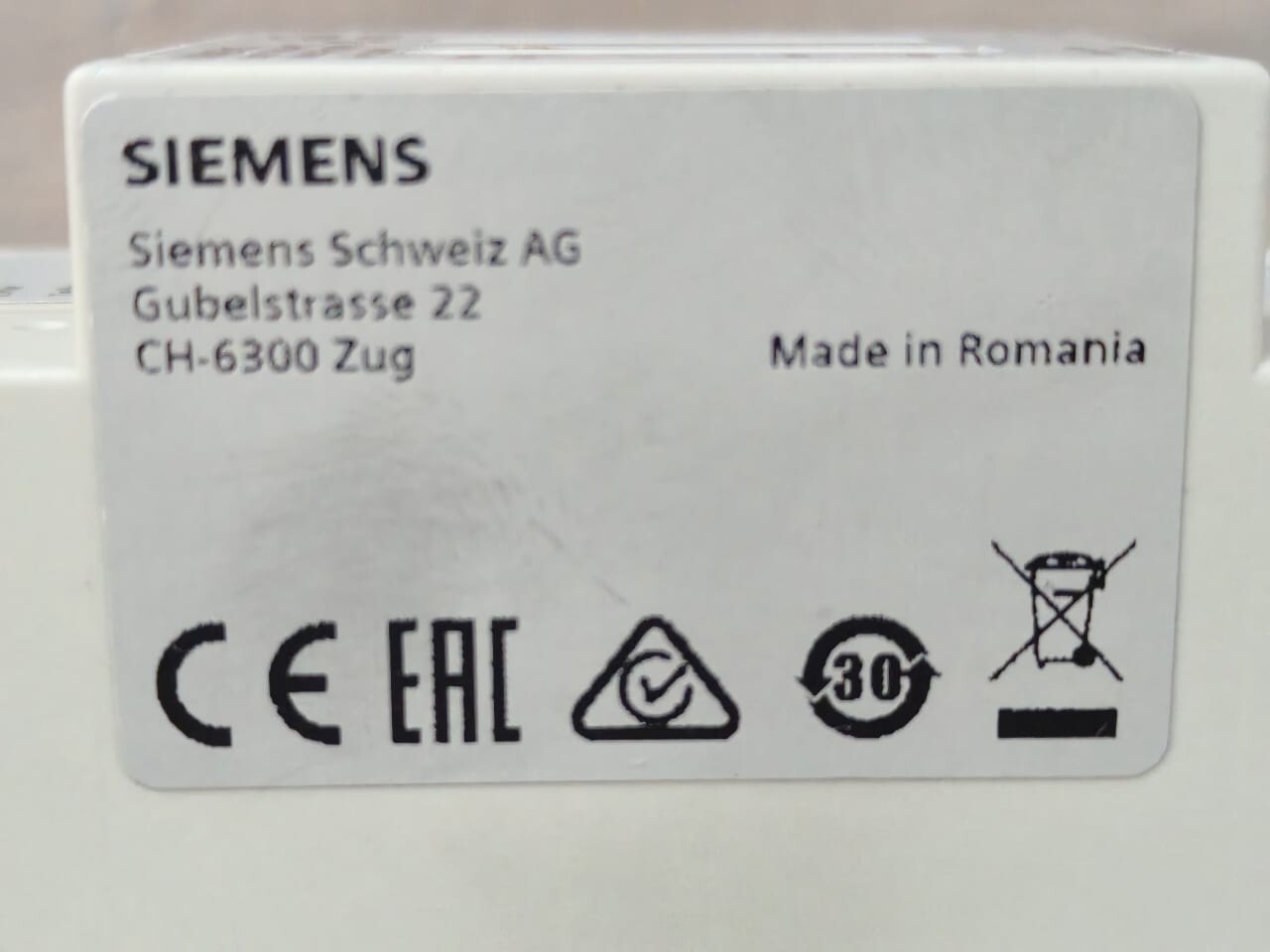 Siemens 5WG1 140-1AB13 SIEMENS GAMMA 5WG1 140-1AB13 INSTABUS LINE COUPLER 8