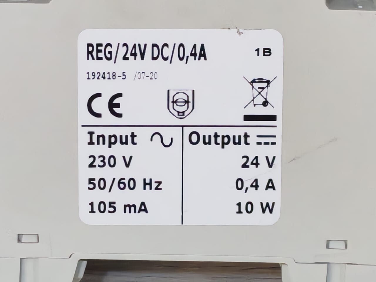 Schneider Electric MTN693003 Schneider Electric MTN693003 Power Supply Reg/24V DC/ CC / 0.4A 3