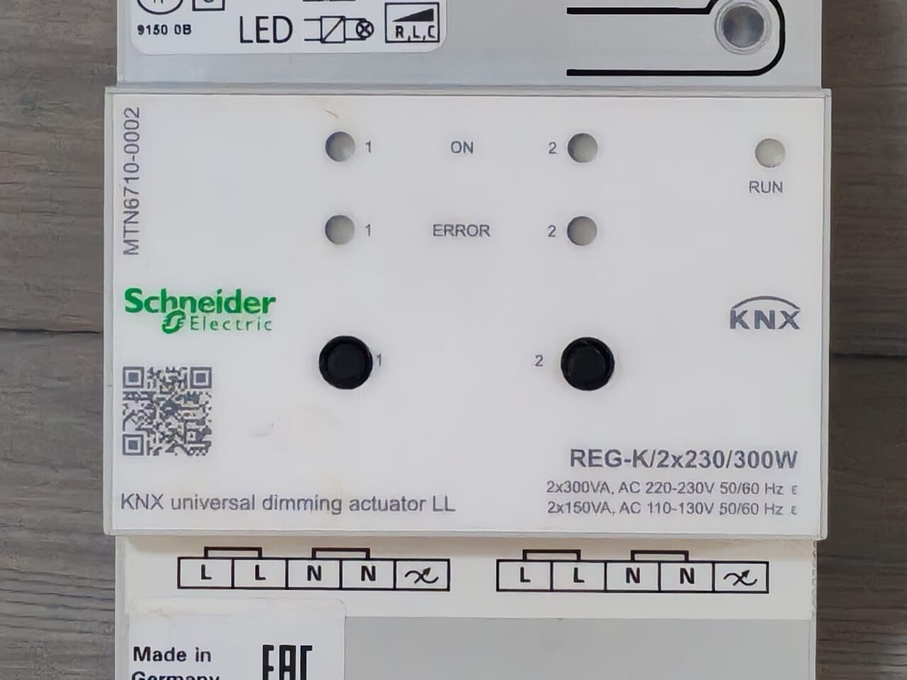 Schneider Electric MTN6710-0002 Schneider Electric MTN6710-0002 Knx Universal Dimming Actuator 2