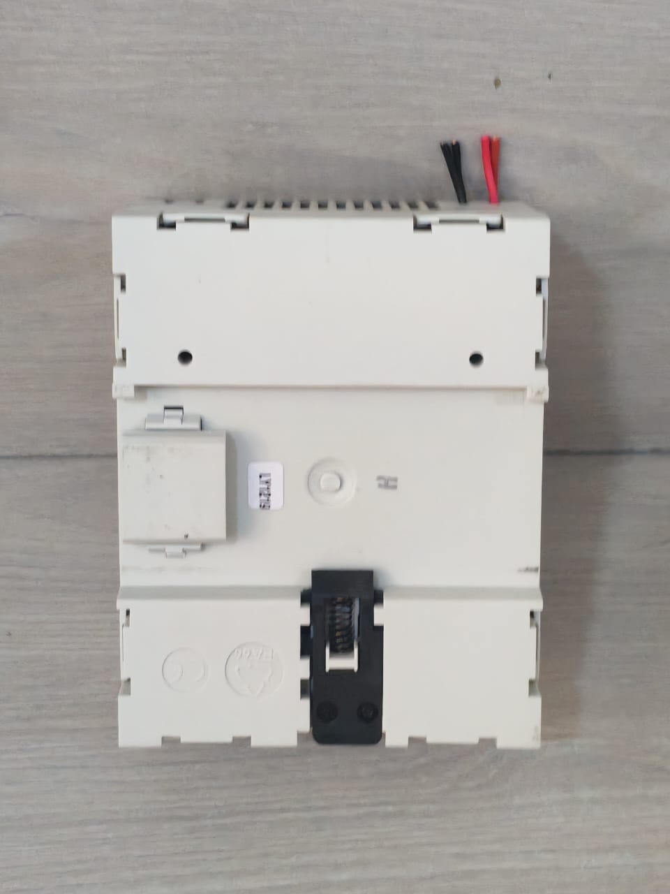Siemens 5WG1 125-1AB22 Siemens 5WG1 125-1AB22 Gamma Instabus Power Supply 9