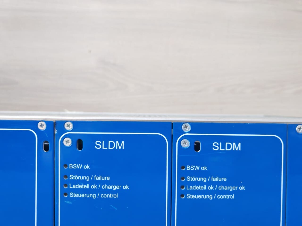 SHIELD TRUSTED WORLDWID SLDM SHIELD TRUSTED WORLDWIDE SLDM CONTROL PANEL 4