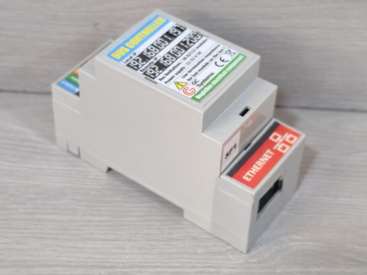 GC System Bus Controller GC System Bus Controller Magic Home Bus Controller 10A/112 Modules 12-15V DC 9