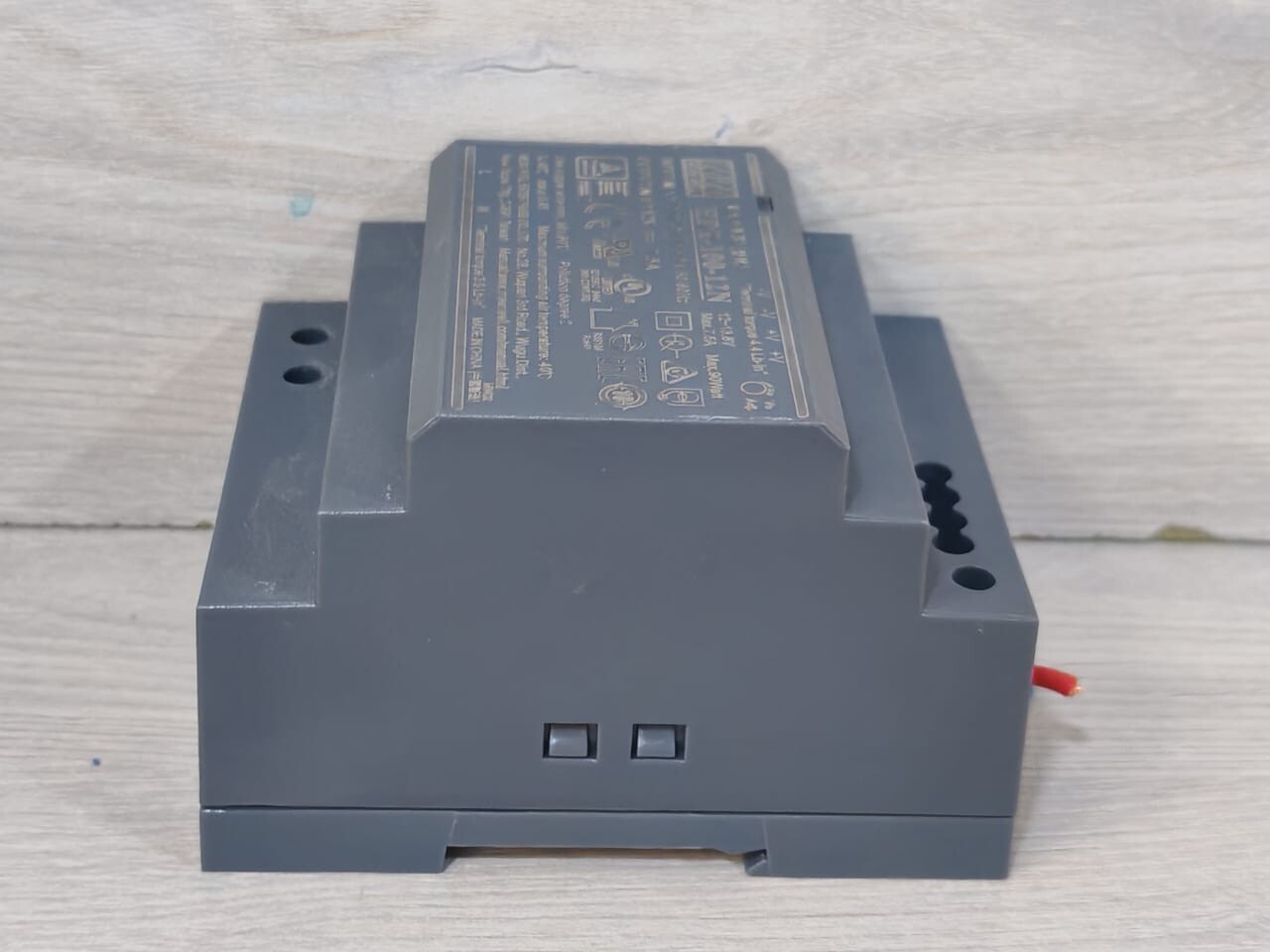 MEAN WELL HDR-100-12N MEAN WELL HDR-100-12N DIN Rail Power Supply 4