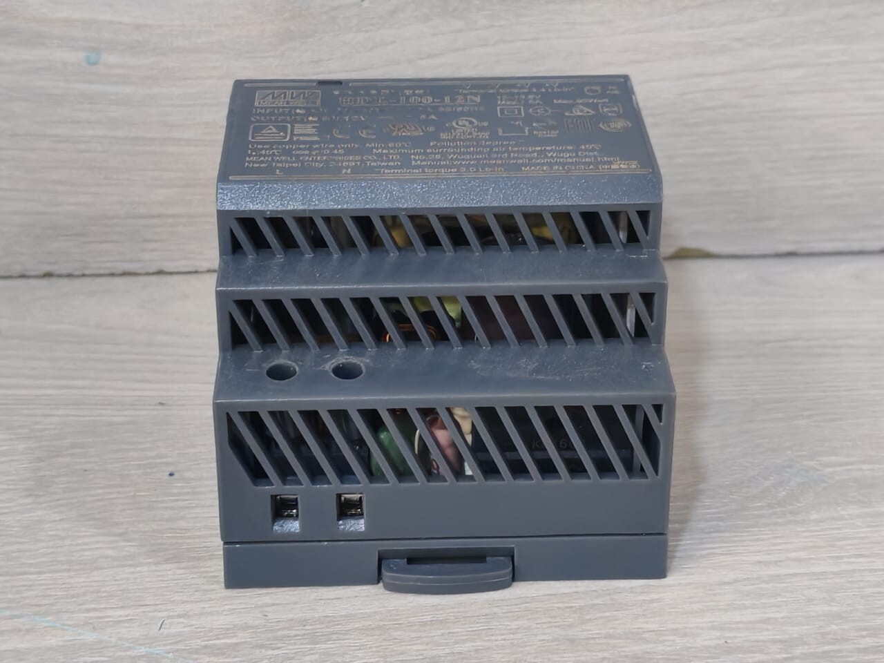 MEAN WELL HDR-100-12N MEAN WELL HDR-100-12N DIN Rail Power Supply 6