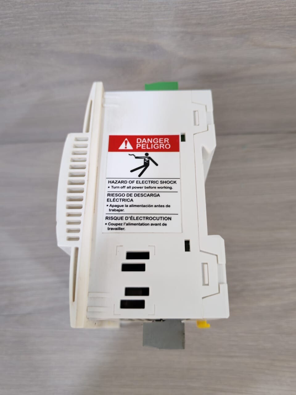 Schneider Electric IMD-IM20 Schneider Electric IMD-IM20 / IM20DEMO / VIGILOHM IM20 110-415VCA- TRIED & TEST 10