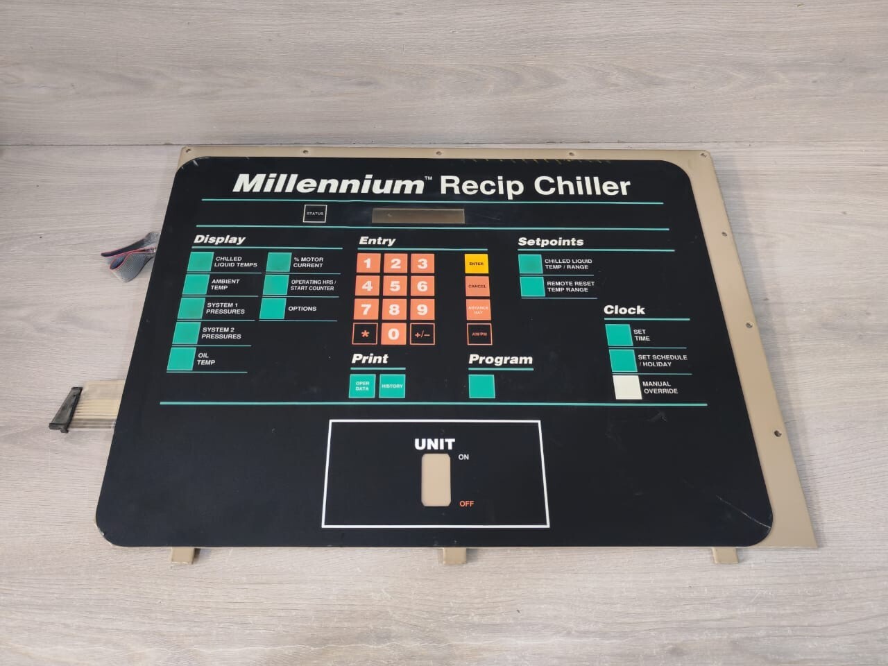 YORK YK-024-26108-000 REV B YORK YK-024-26108-000 REV B MILLENNIUM RECIP CHILLER KEYPAD CONTROL DISPLAY 2