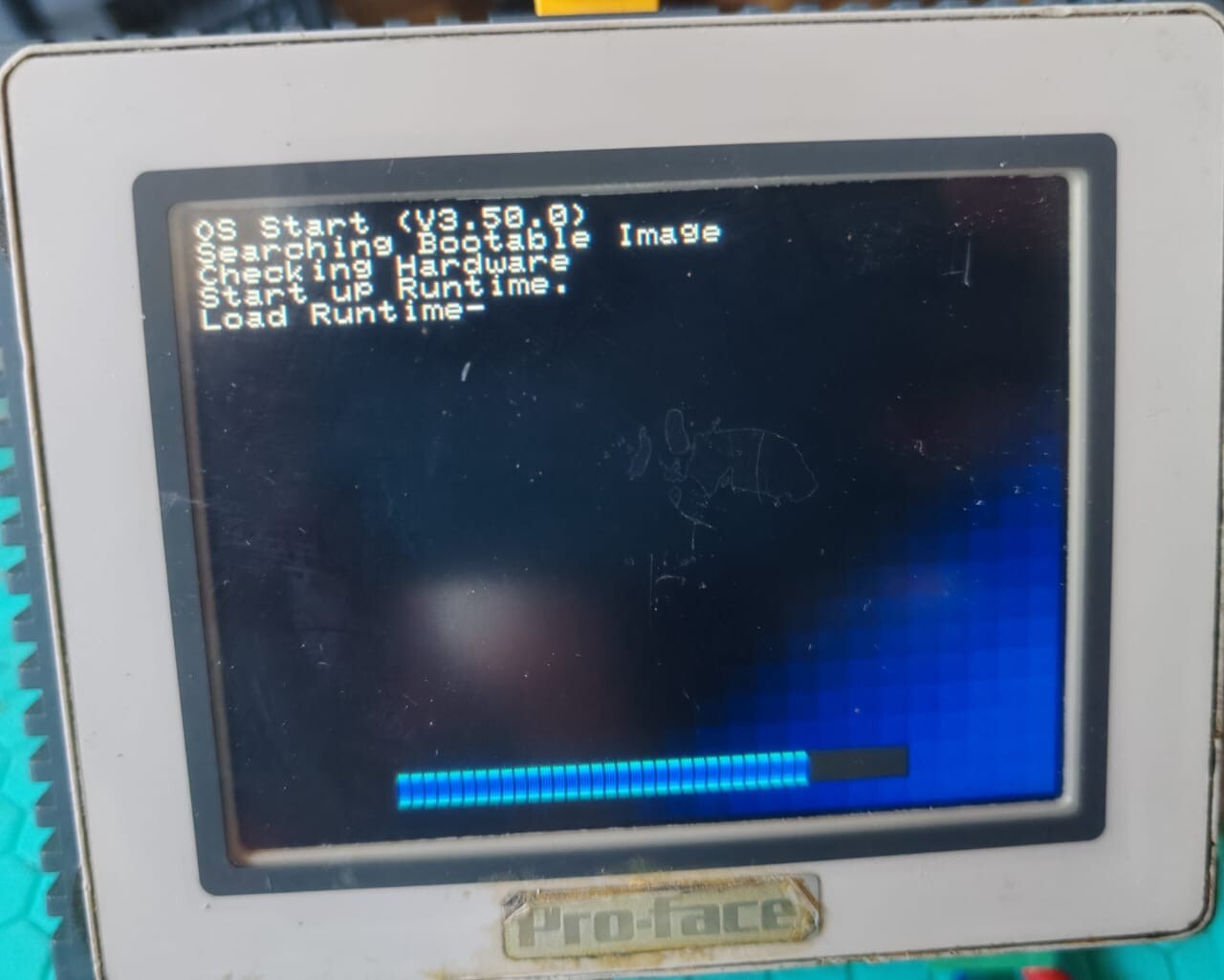 PROFACE PFXLM4201TADDC PRO-FACE PFXLM4201TADDC HMI CONTROL UNIT LM4201TADDC PV:04 RL:09 SV:5.0 3