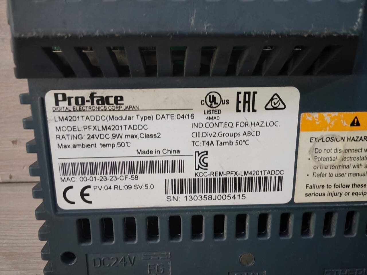 PROFACE PFXLM4201TADDC PRO-FACE PFXLM4201TADDC HMI CONTROL UNIT LM4201TADDC PV:04 RL:09 SV:5.0 5