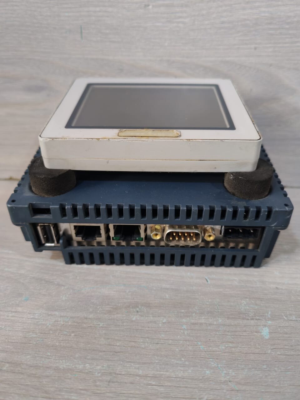 PROFACE PFXLM4201TADDC PRO-FACE PFXLM4201TADDC HMI CONTROL UNIT LM4201TADDC PV:04 RL:09 SV:5.0 8