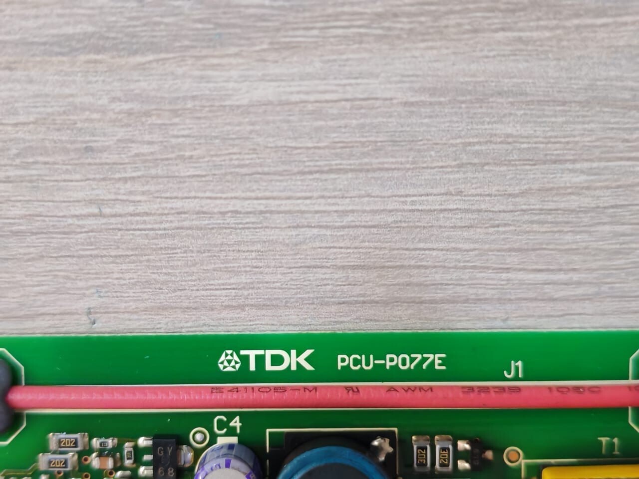 TDK PCU-P077E CXA-0271 6Z25 R TDK PCU-P077E CXA-0271 6Z25 R LCD HIGH VOLTAGE BOARD INVERTER 2